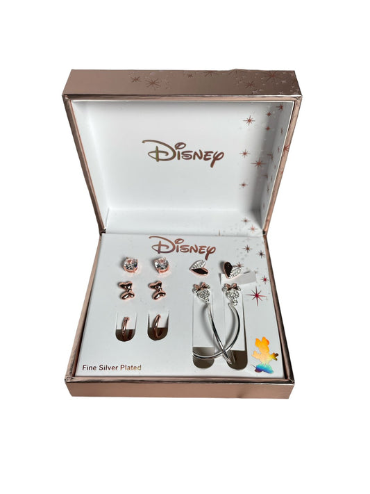 SET DE ARETES PLATEADOS Y ROSE GOLD DISNEY